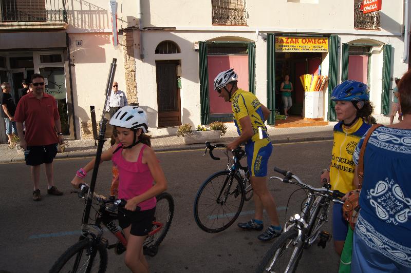 la flama arriba al local del cea
