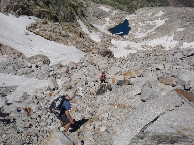 terreny molt desfet a la baixada