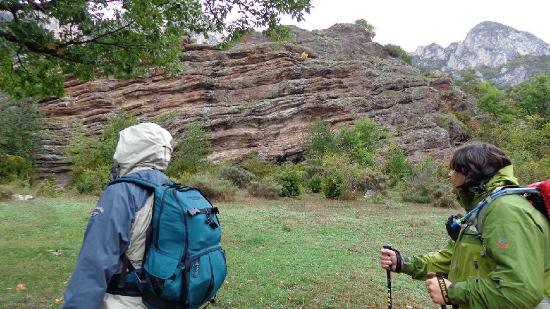 roca volcanica. colada de riolita