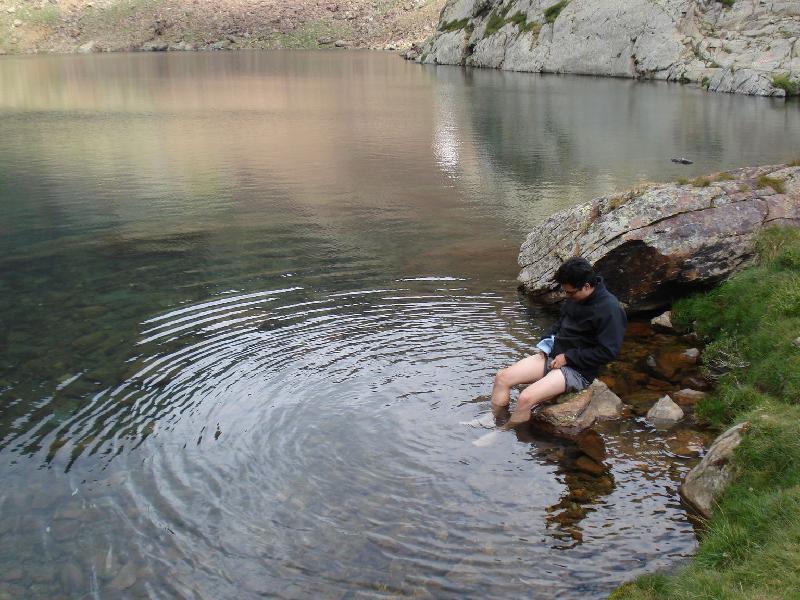 En Christian refrescant-se