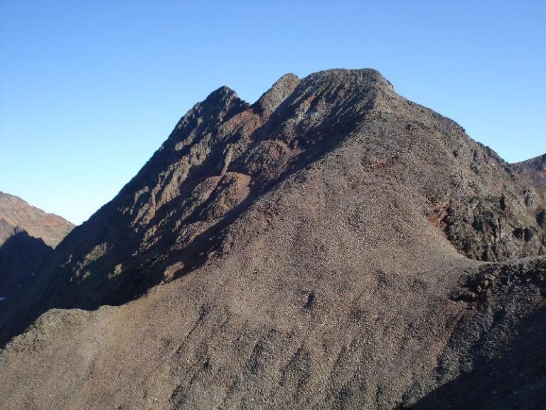 De dreta a esquerra: Port de Riufret, Rod? de Canalbona i Pica