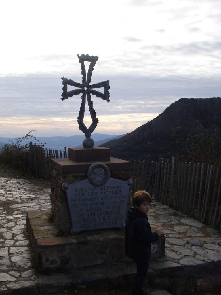 La creu carlina de Collformic