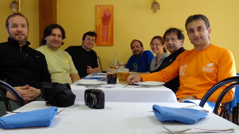 Foto de grup al Bar La Gavina de Breda