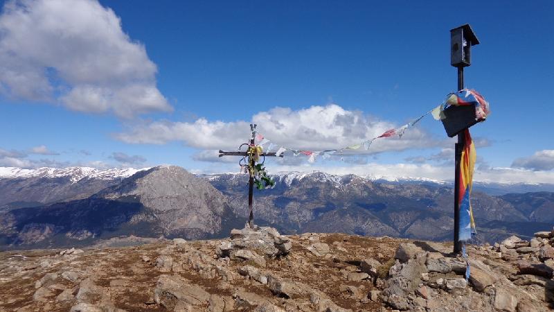 cim de la gallina pelada amb el Pedraforca al fons