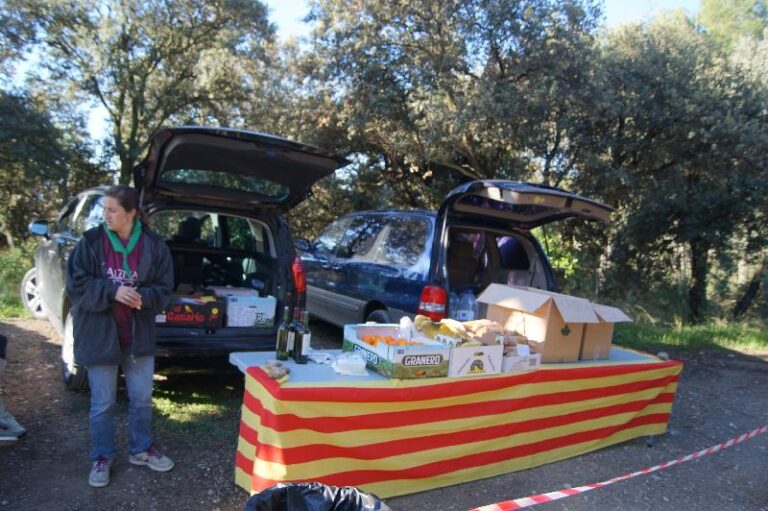 Esmorzar esperant als caminaires