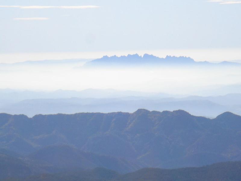 Vista de Montserrat de del cim