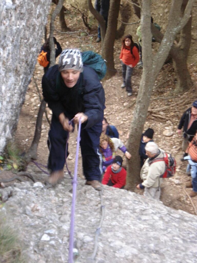 I encara, mes dificil; la corda