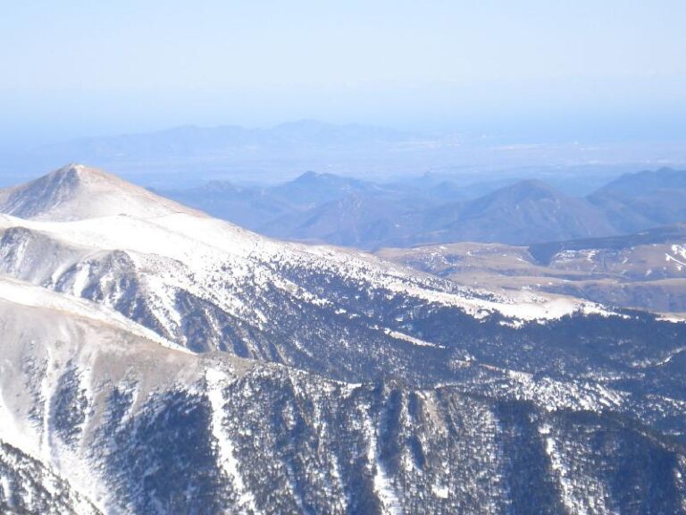 Al fons, la Badia de Roses, el Montgr? i el Cap de Creus