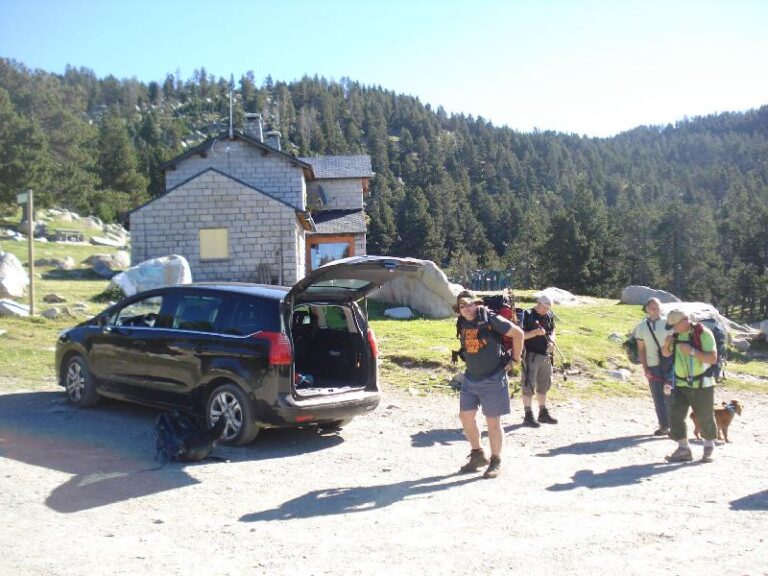 Inici d'etapa. Refugi de Malniu