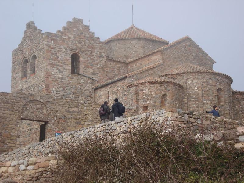 Arribada a sant Llorenç del Munt