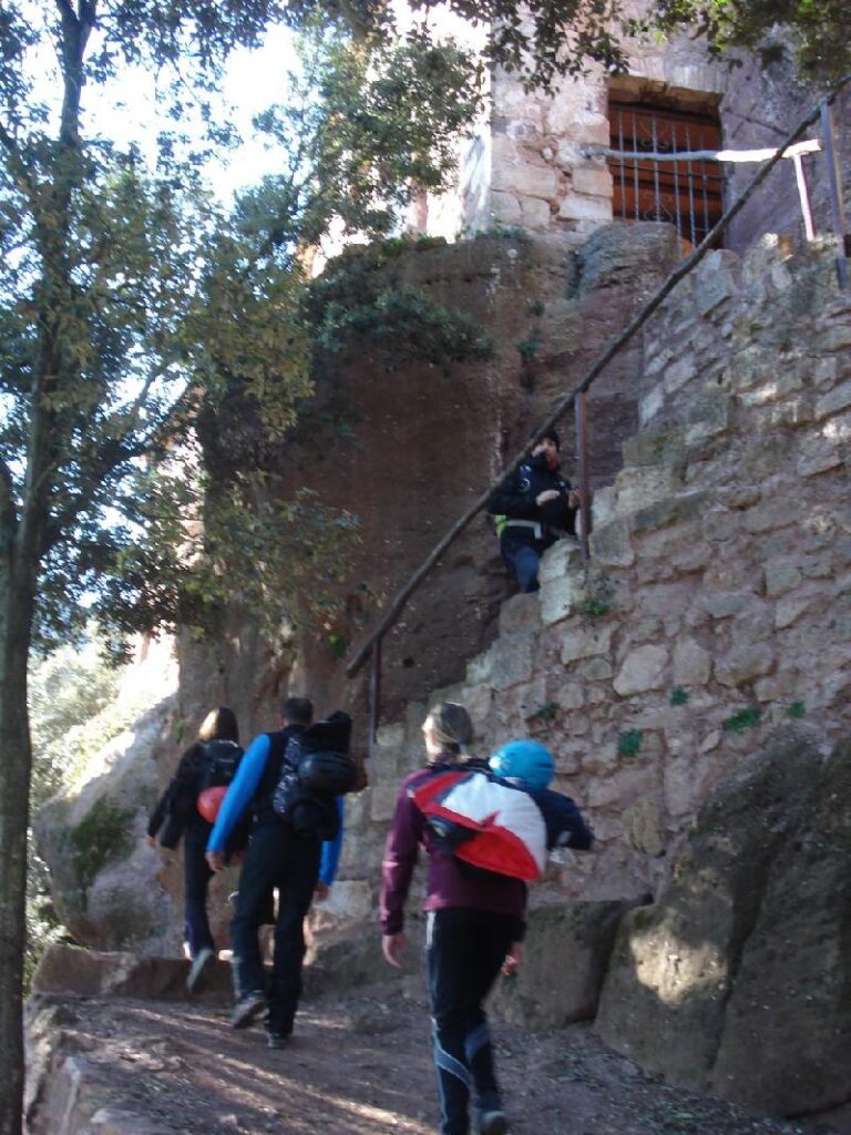Arribant a Sant Joan de la Muntanya