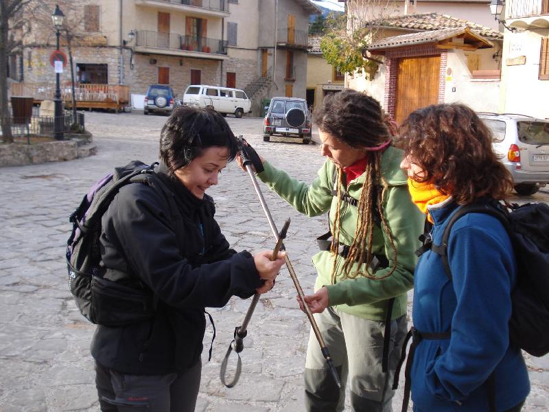Ajustant els bastons, el cami sera llarg