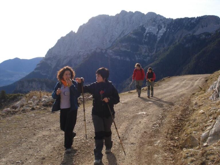 Davant la paret nord del Pedraforca