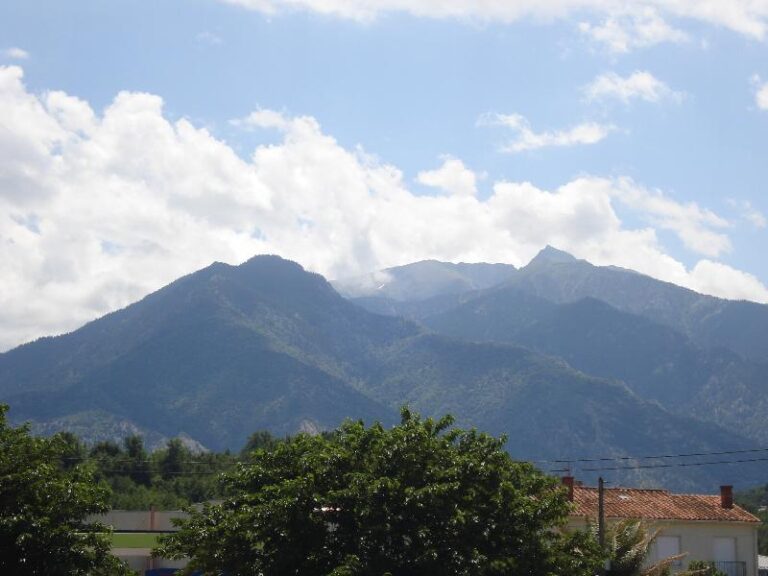 vista del canigo des de prades