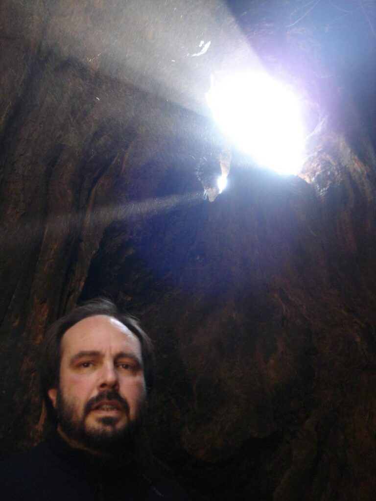 En Jordi dins del Castanyer