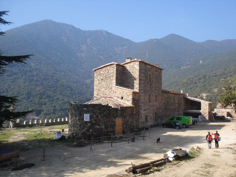 Arribant a la Casa rural de Vallfornes