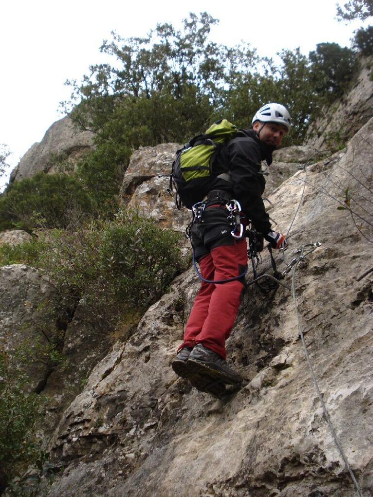 Enric al darrer tram de la ferrata