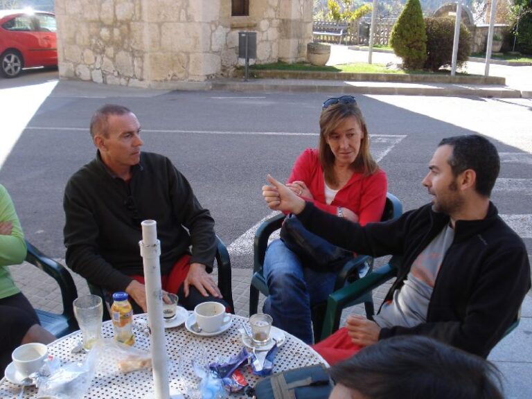 Esmorzant a Vallcebre amb Jesus, Dora i Enric