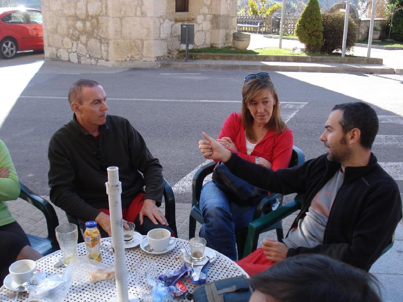 Esmorzant a Vallcebre amb Jesus, Dora i Enric