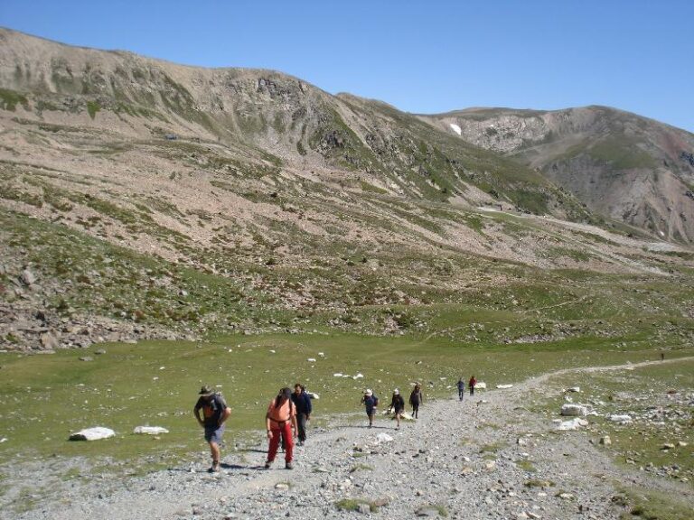 Pujant al Coll de la Marrana 2