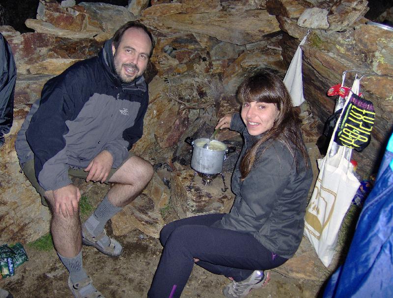 preparant el sopar: tallarines