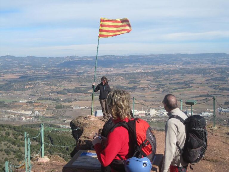 Fotos a la senyera del Mirador de Sant Joan