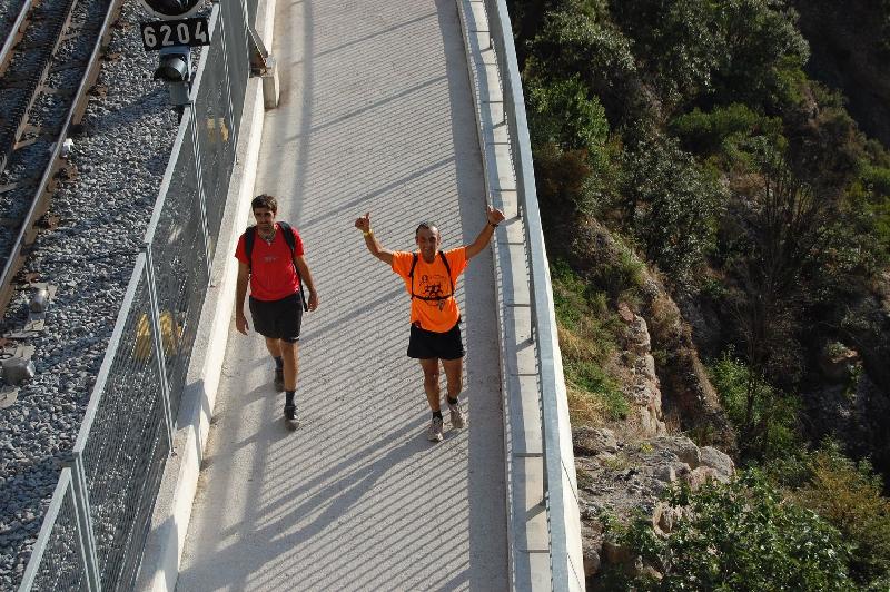 darrers metres per Carlos