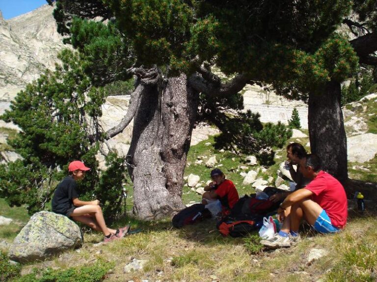 Dinant vora l'Estany Gran d'Amitges
