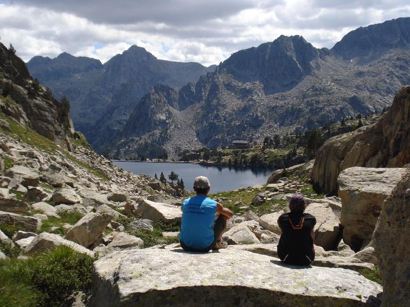 Mirant cap el Refugi d'Amitges