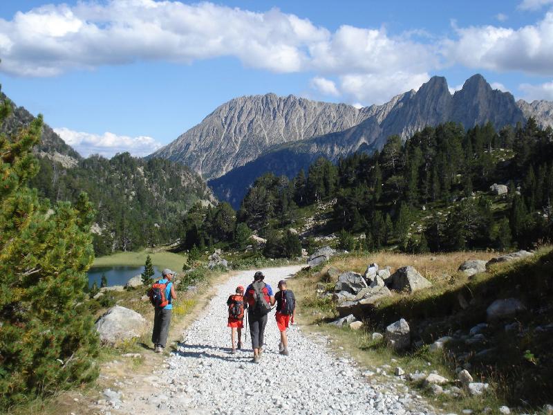 De tornada a casa. Els Encantats
