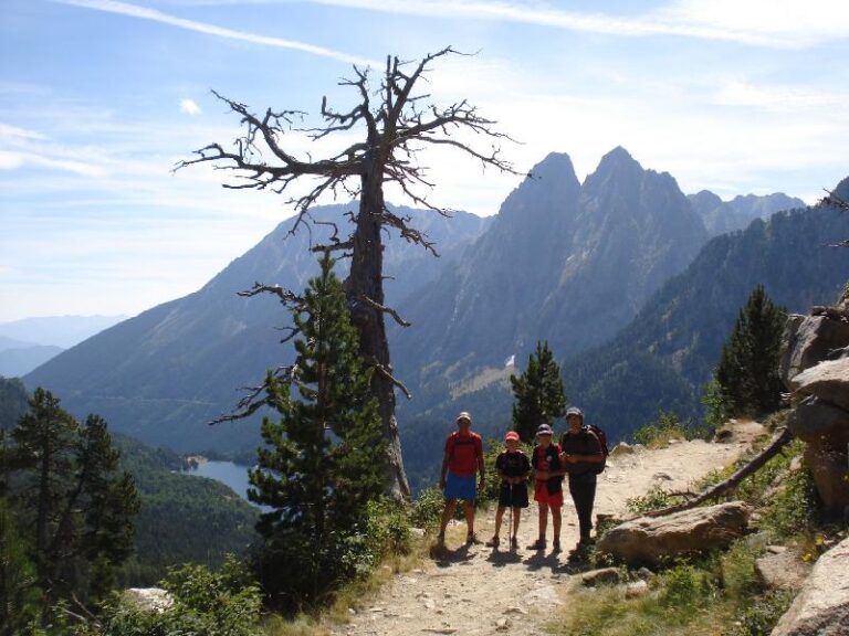 Sant Maurici i Els Encantats amb el grup